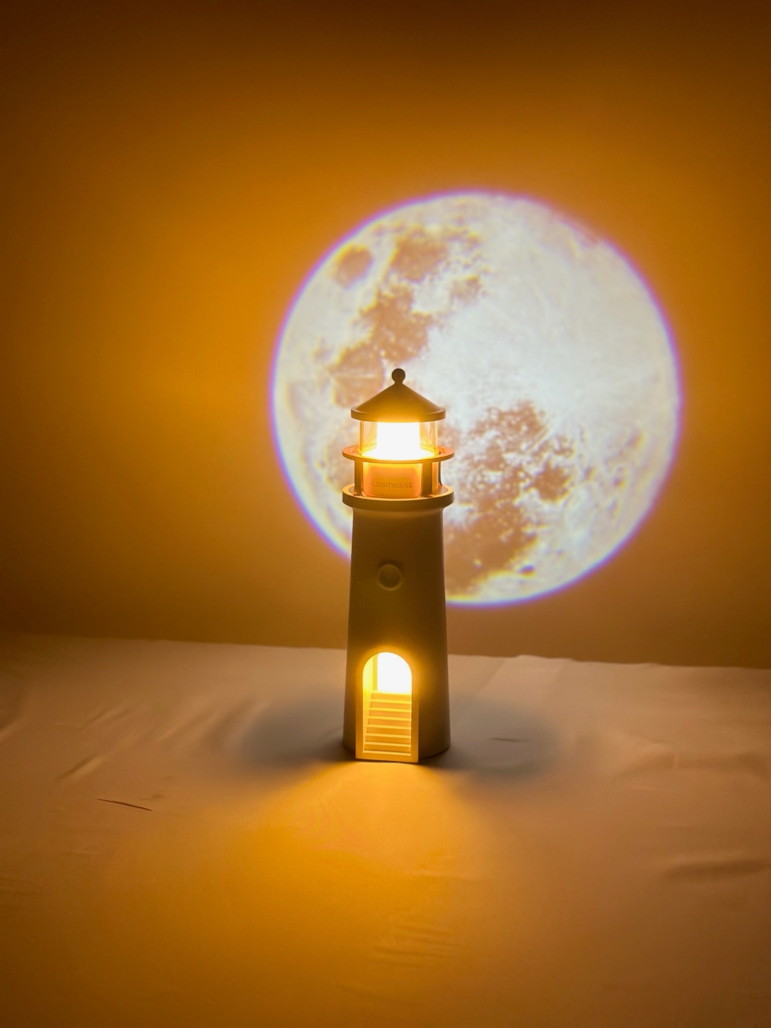 Lampe Phare Lunaire Bluetooth – Lumière & Musique en Harmonie